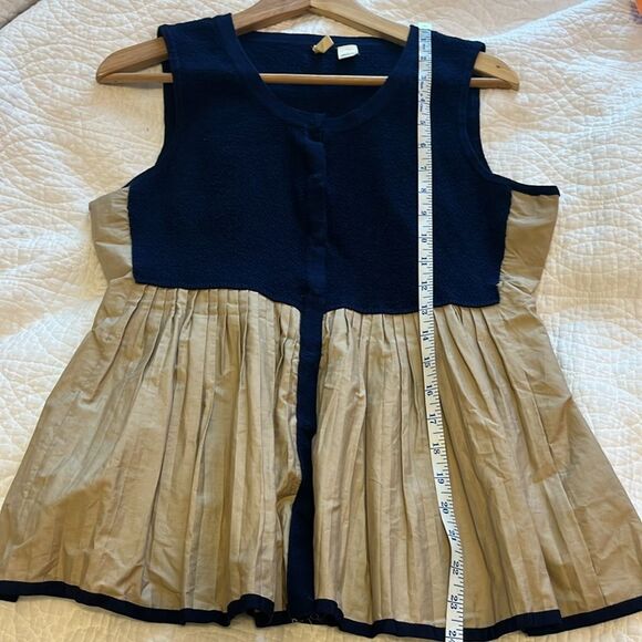 Anthropologie Women's Moth Darcy Peplum Knit Pleated Sleeveless Sweater Top Sz S - Picture 7 of 11